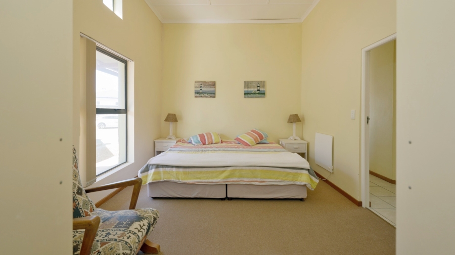 3 Bedroom Property for Sale in Struisbaai Western Cape